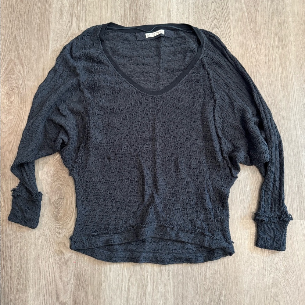 We The Free Dolman Knit Sweater in Charcoal Gray Size Extra Small